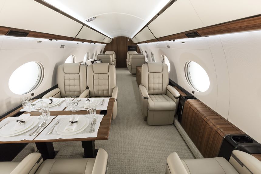 Gulfstream G650ER/650 - exterior and cabin