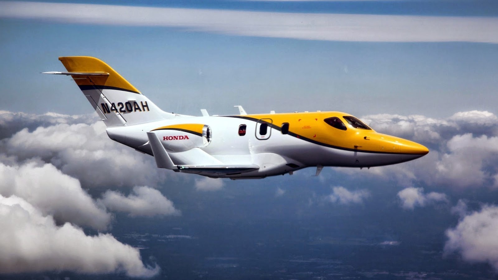 HondaJet - exterior and cabin