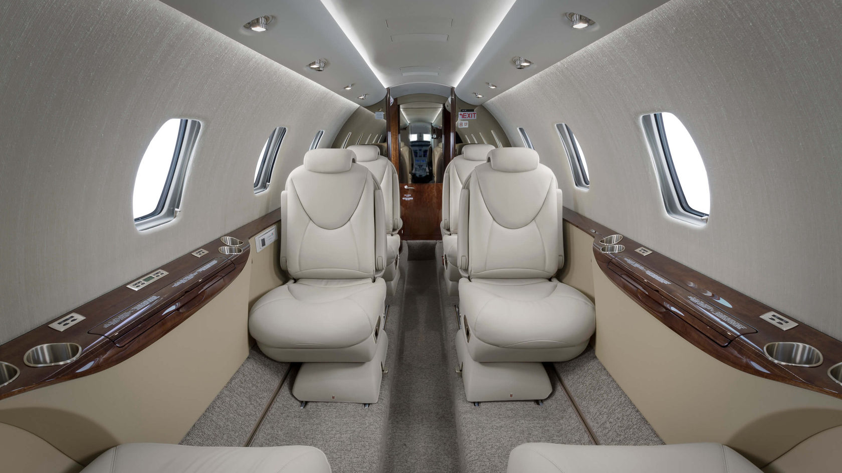Citation XLS+ - exterior and cabin
